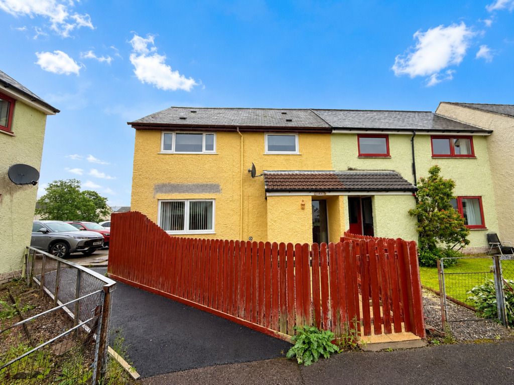 Property photo 1 of 18
