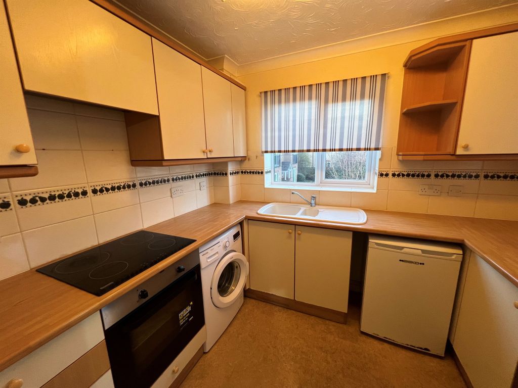 Property photo 2 of 6