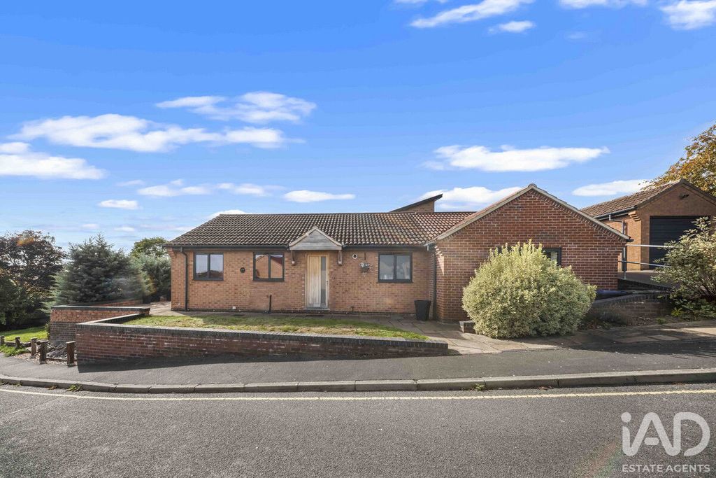 Property photo 3 of 22