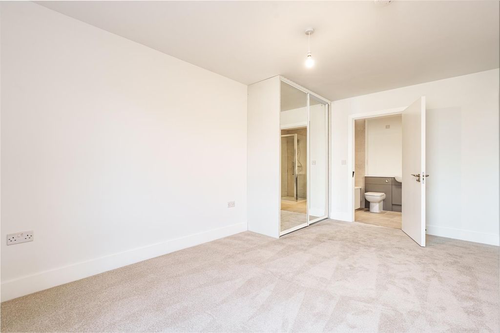 Property photo 3 of 15 Plot 9 Lindfield Place Final-5.Jpg