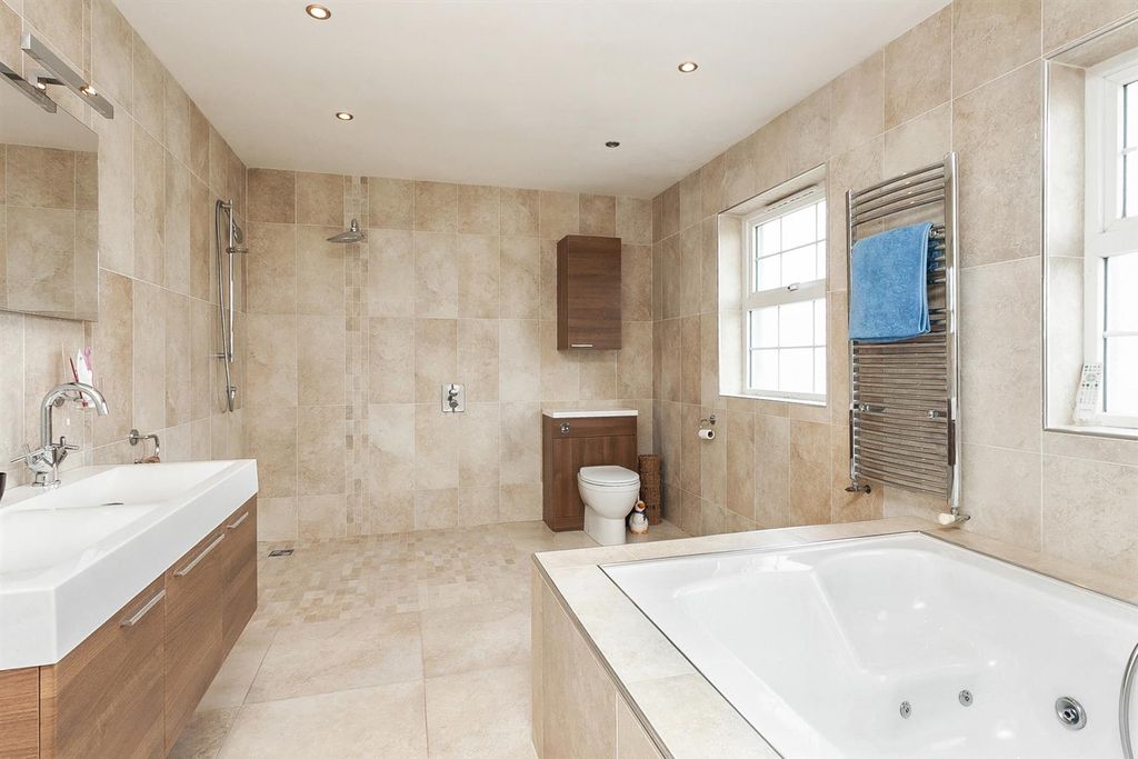 Additional image 32 of 5 bed detached house for sale95 Drumlough Road, Annahilt, Hillsborough BT26