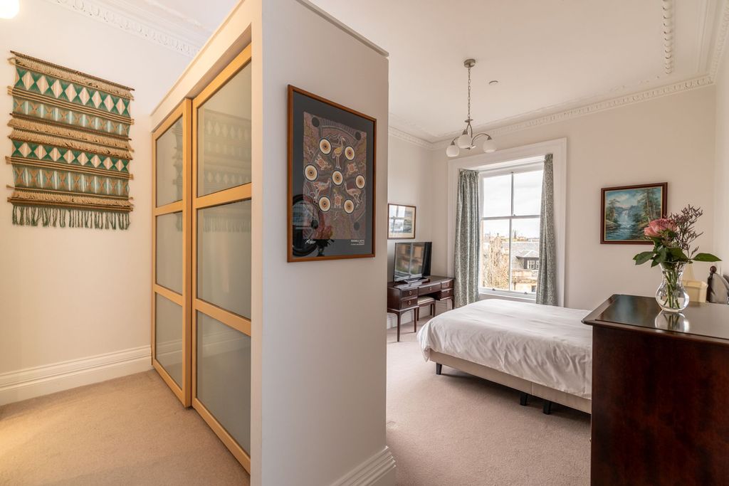 Additional image 16 of 2 bed flat for sale15 Crown Road North, Dowanhill G12