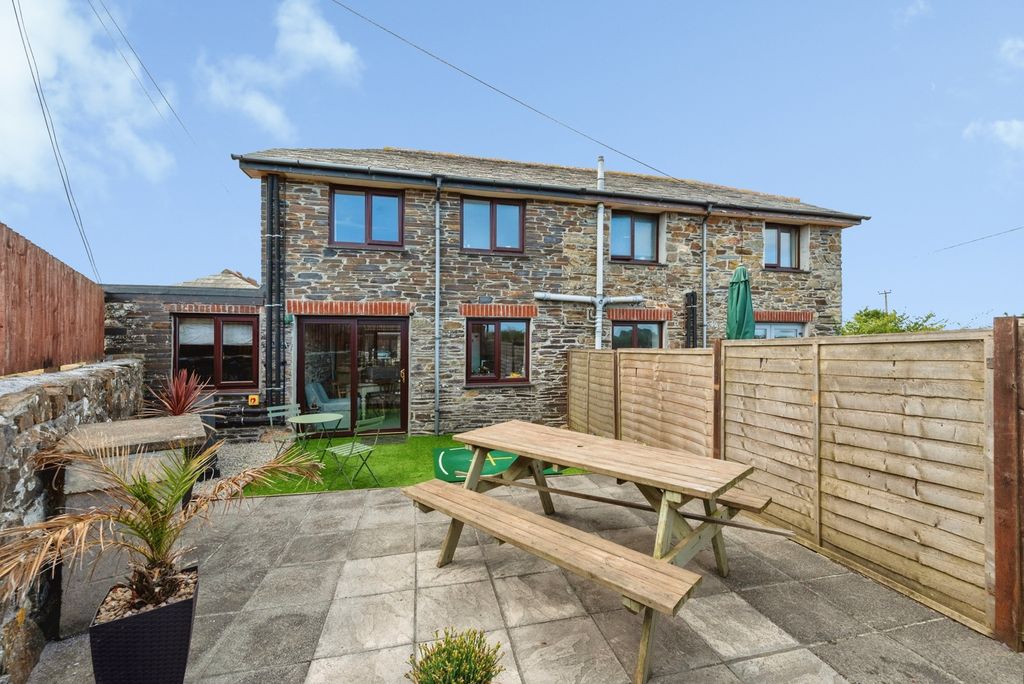 Property photo 2 of 23 Pbox-Img.Jpg