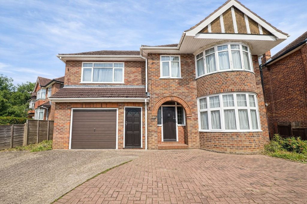 Property photo 1 of 17