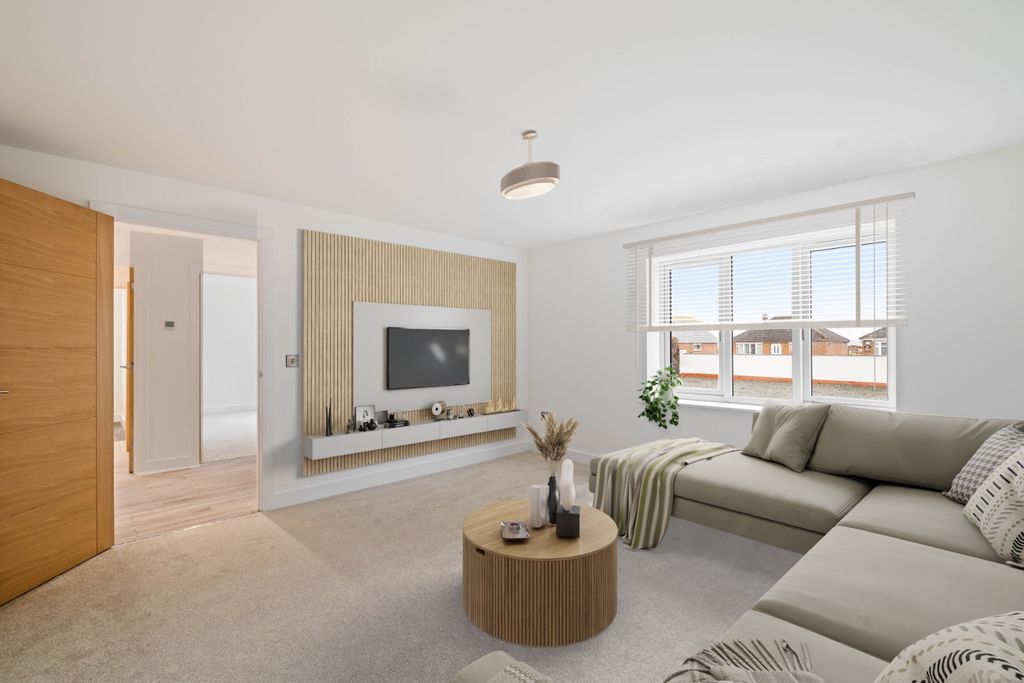 Property photo 2 of 32 4126712