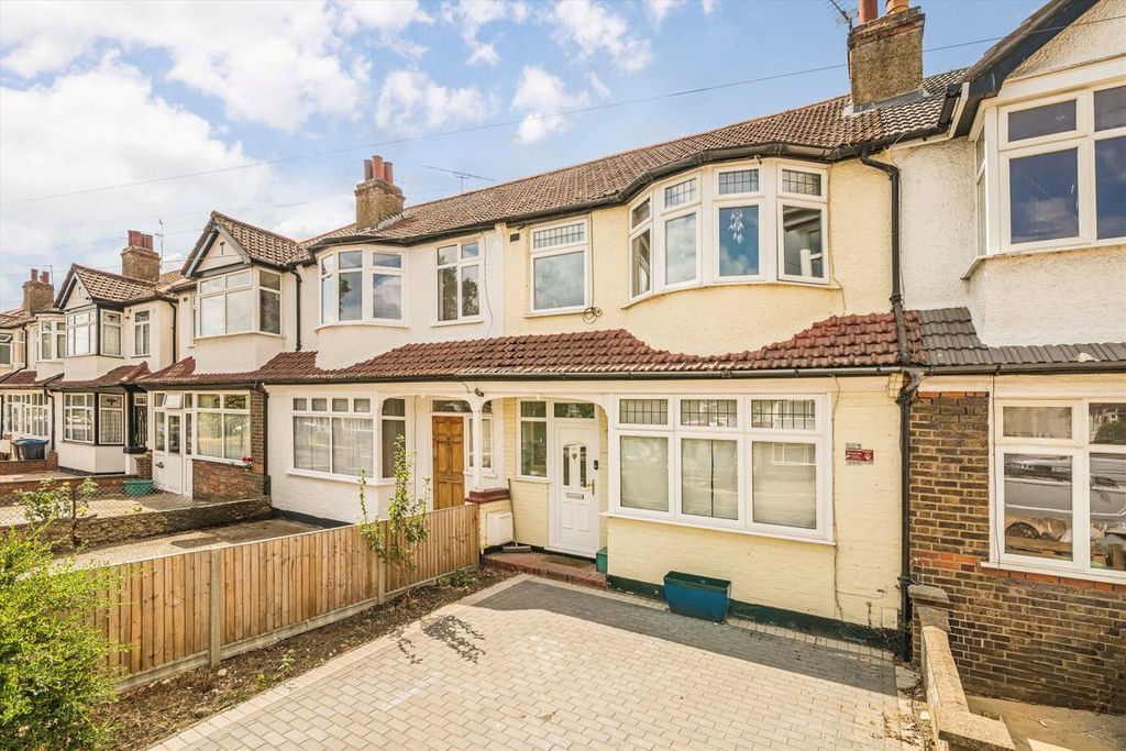 Property photo 1 of 8