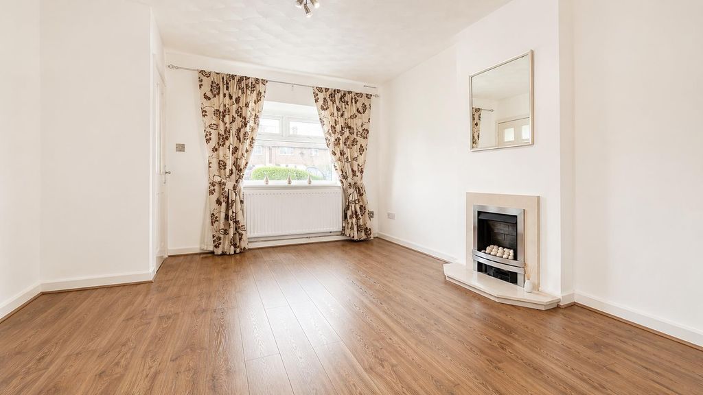 Property photo 2 of 13 Df8c786F-B5De-4Add-A2B8-23A2B0444Cec.Png