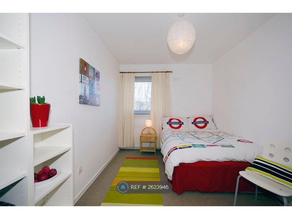 Property photo 3 of 12
