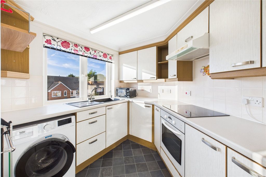 Property photo 3 of 7 Picture No. 08