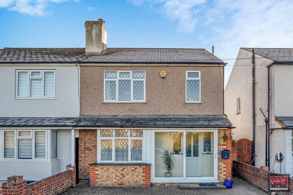 Property photo 3 of 14 Dsc04058