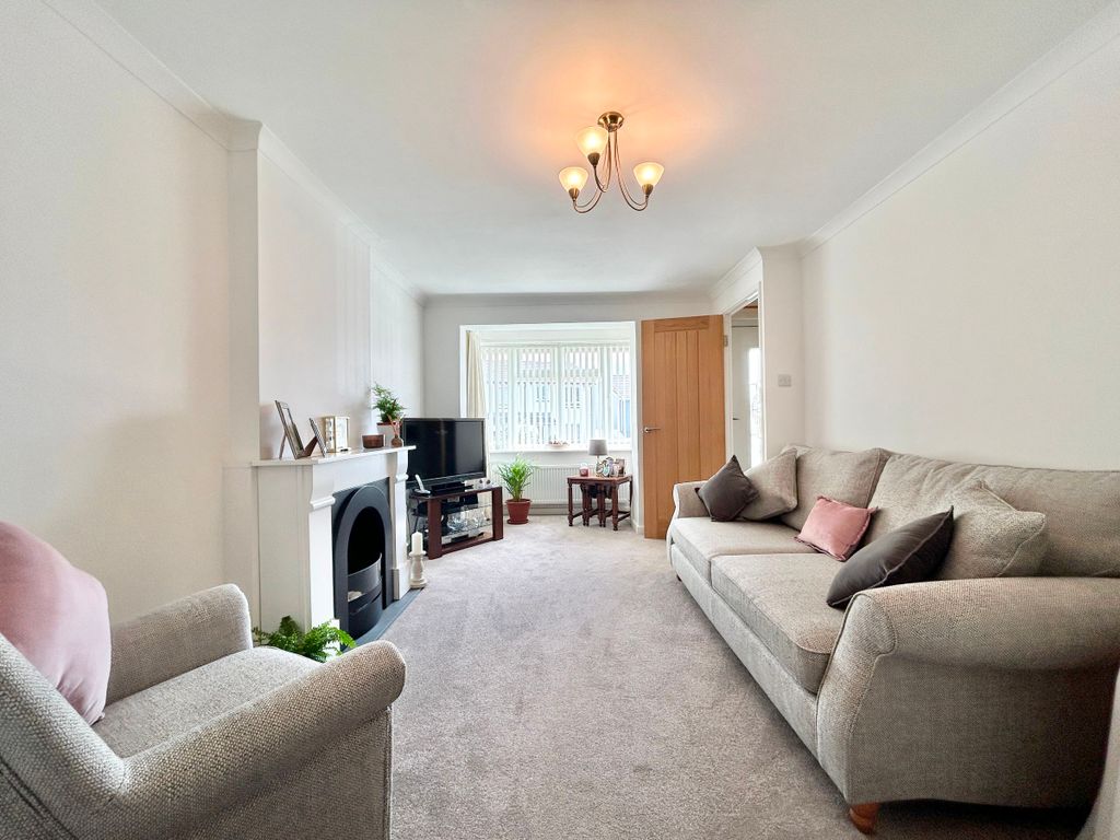 Property photo 2 of 24
