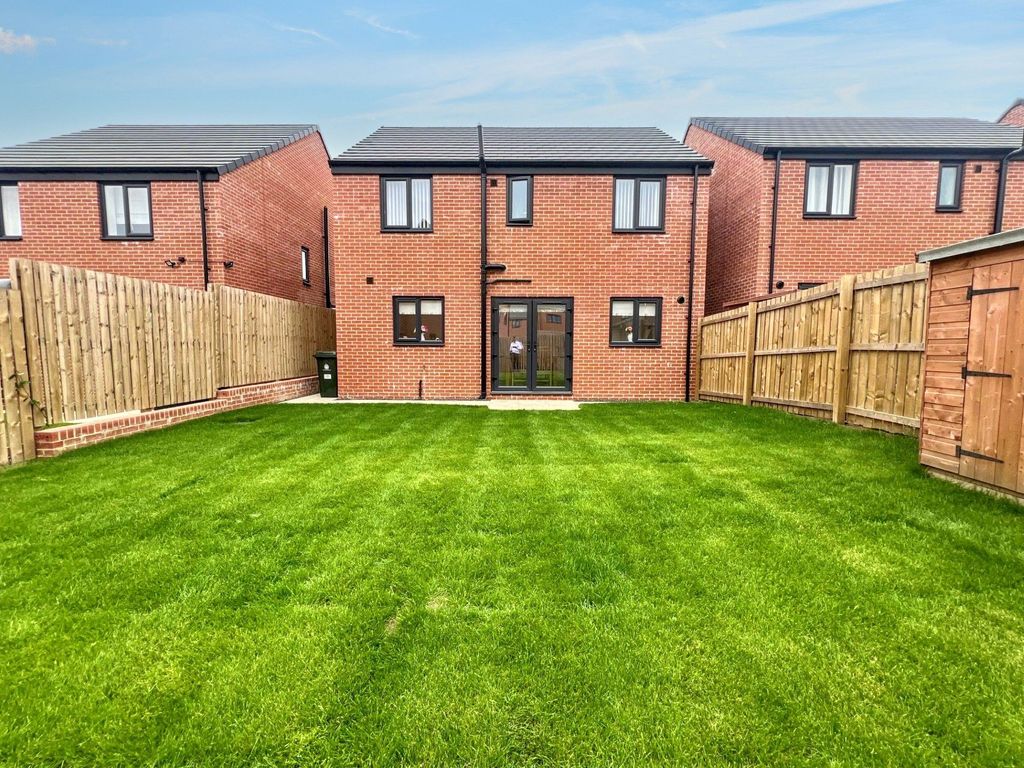 Property photo 2 of 14