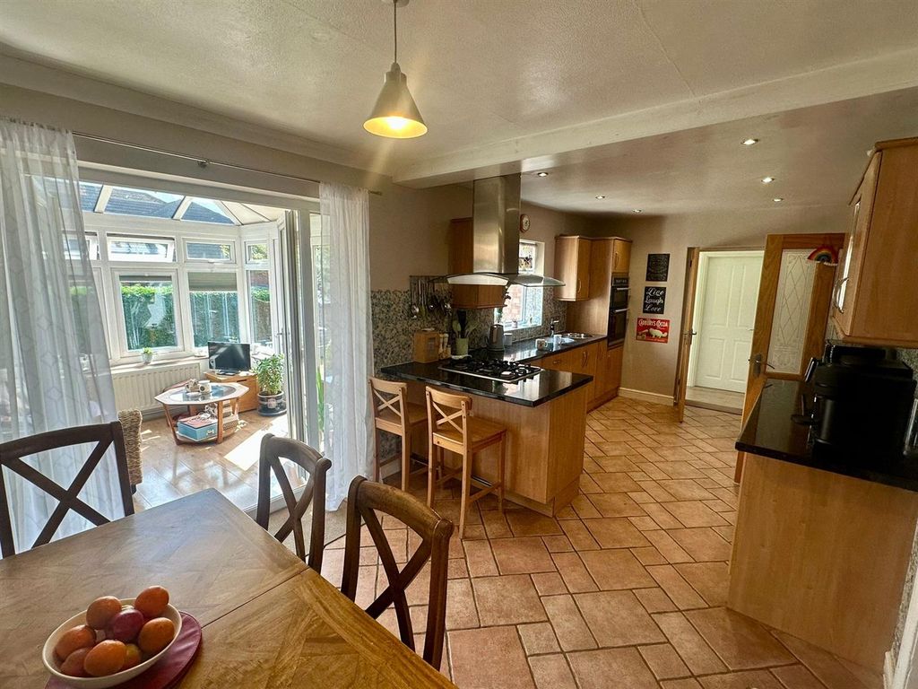 Property photo 2 of 19 Whatsapp Image 2025-08-13 At 20.02.26_35F68181.Jpg