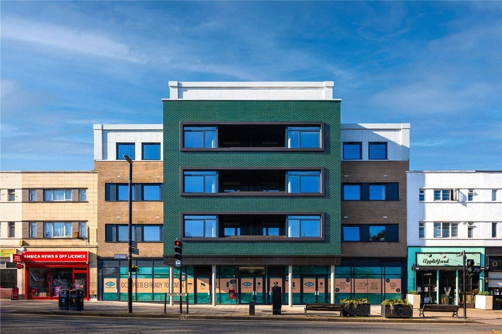 Property photo 2 of 8 Urban Picturehouse