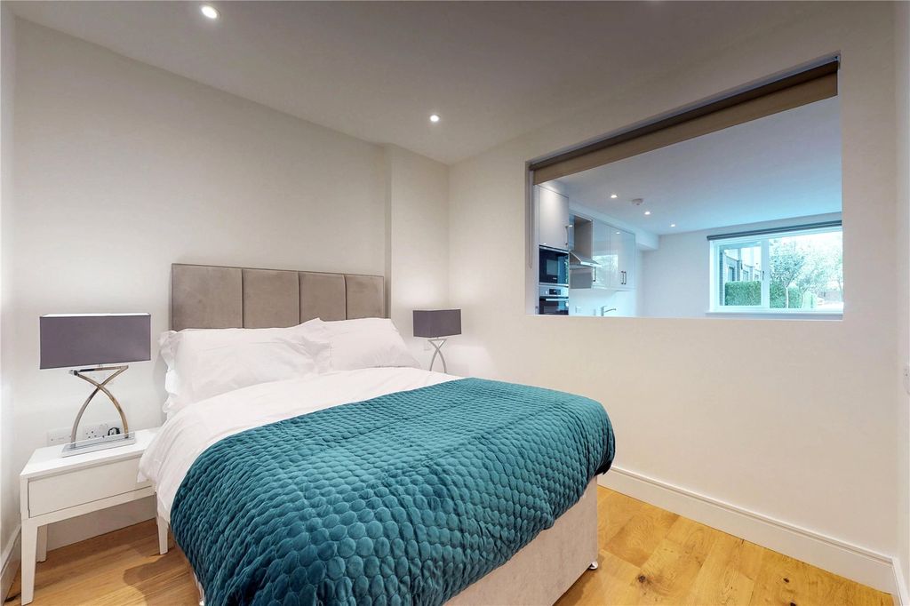 Property photo 3 of 7 Picture No. 25