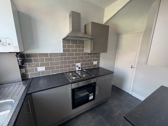 Property photo 2 of 17 Front Description 2