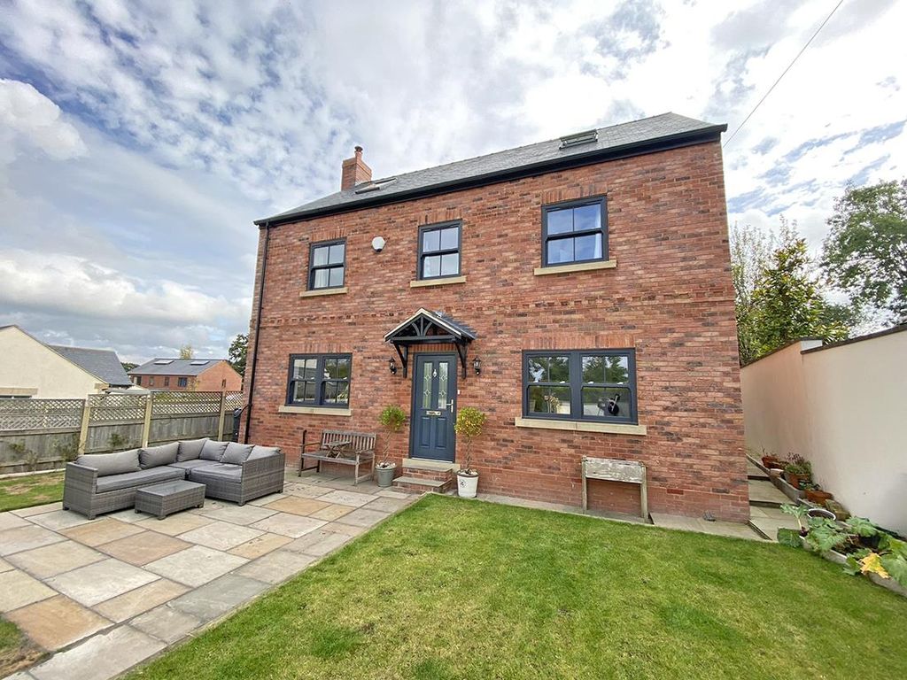 Property photo 1 of 18