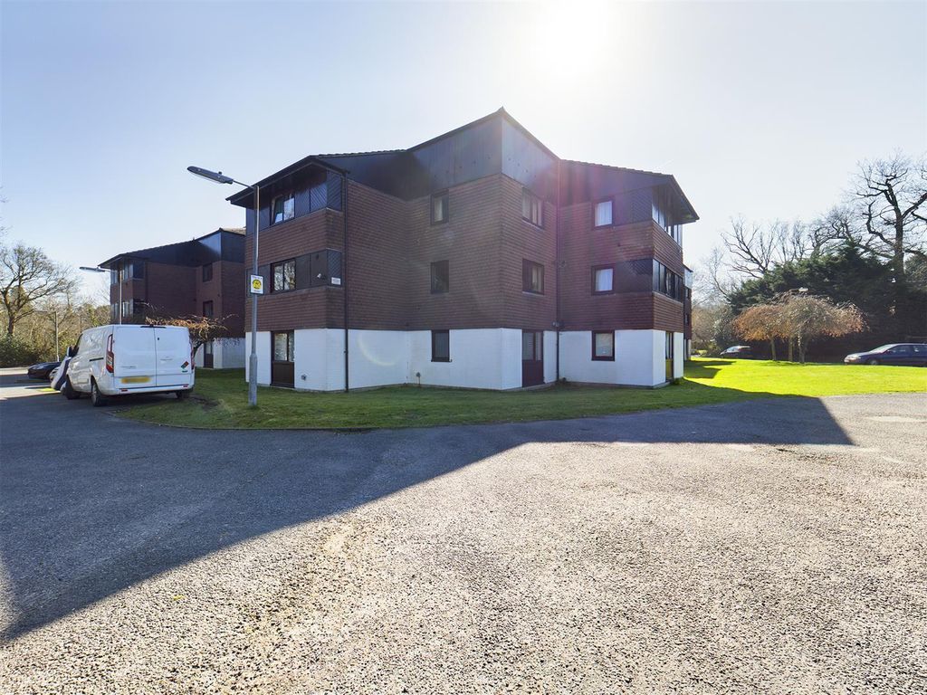 Property photo 1 of 7 1_Sv3Eg4Tkak3U-Gykhh0W.Jpg