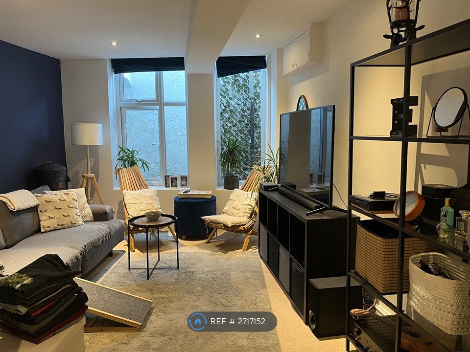 Property photo 2 of 19 Second Bedroom/Lounge