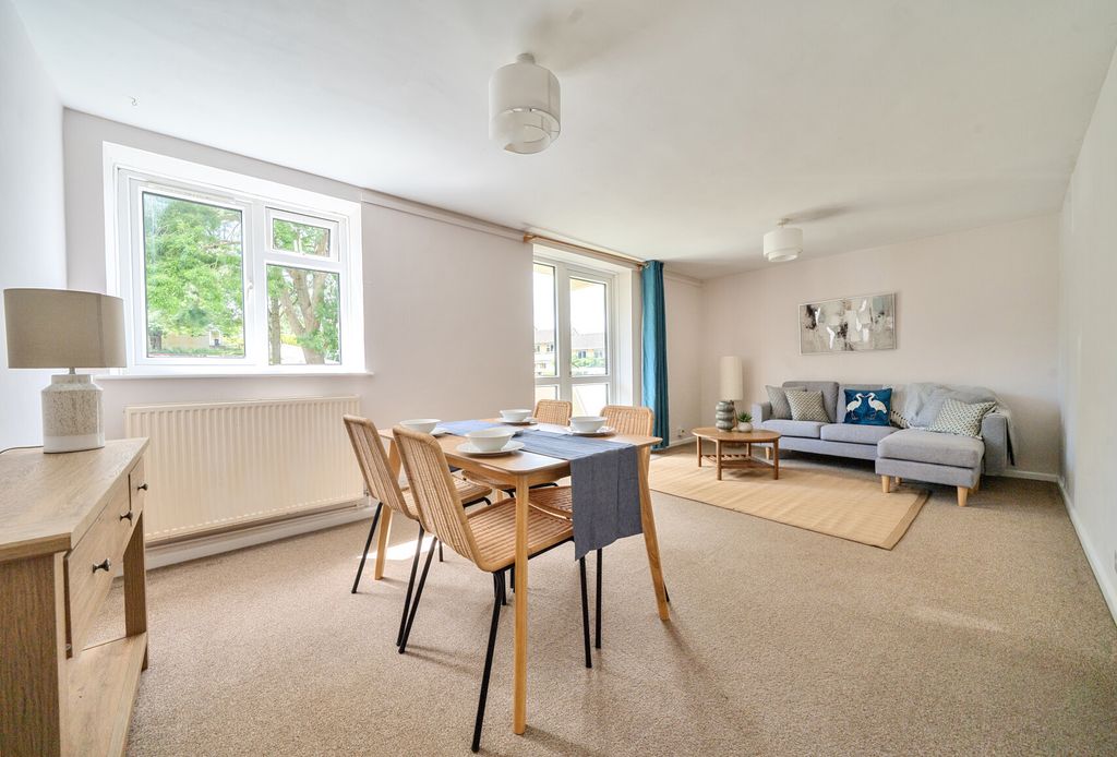 Property photo 1 of 13 Sitting Dining Room
