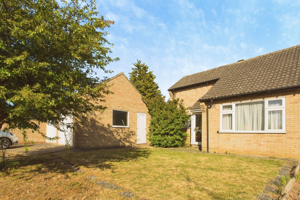 Property photo 1 of 16 Pbox-Img.Jpg