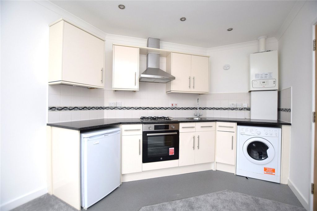 Property photo 2 of 15 Picture No. 02