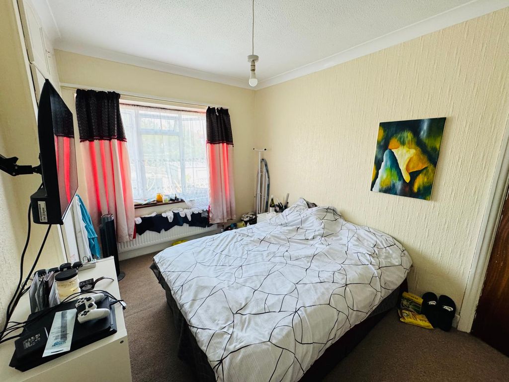 Property photo 2 of 13 Photo 2