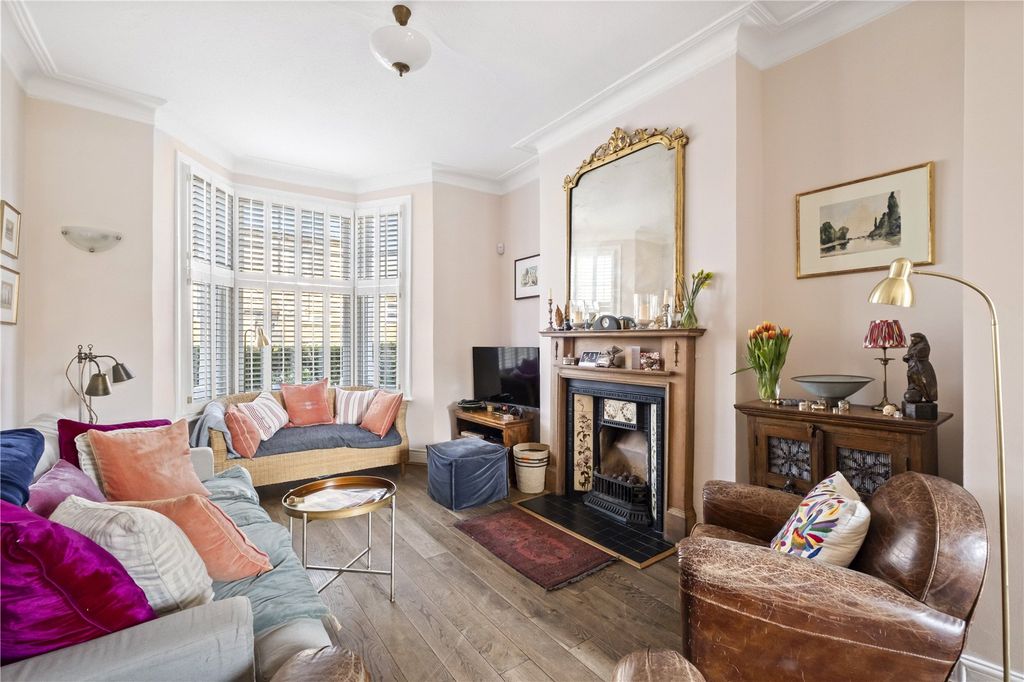 Property photo 2 of 18 Reception Room