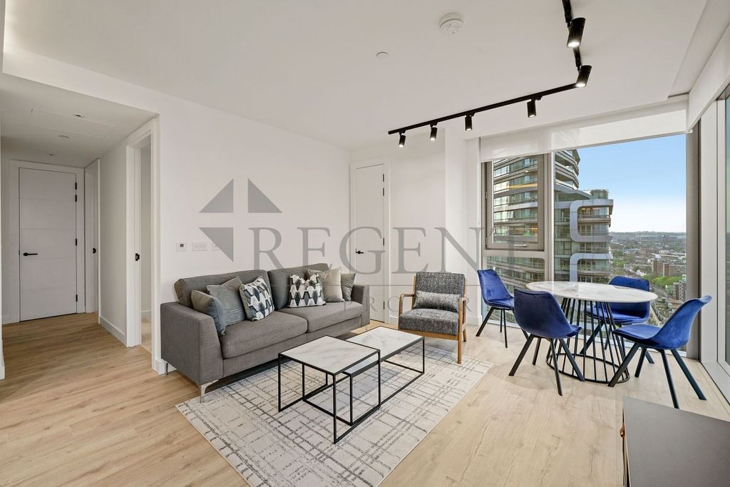 Property photo 1 of 16 Reception