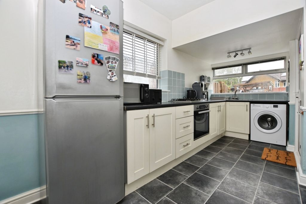 Property photo 3 of 9 Kitchen / Diner