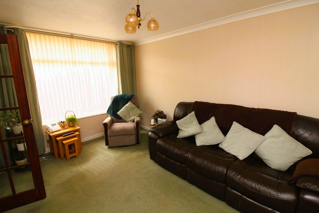 Property photo 2 of 31 Img_4508