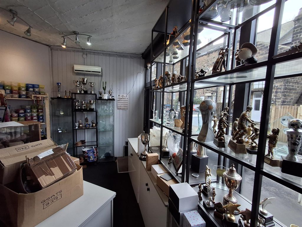 Property photo 2 of 7 Photo 1