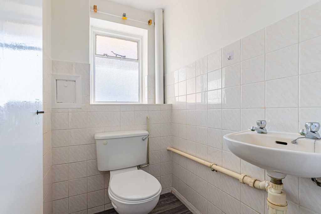 Property photo 2 of 15 Photo