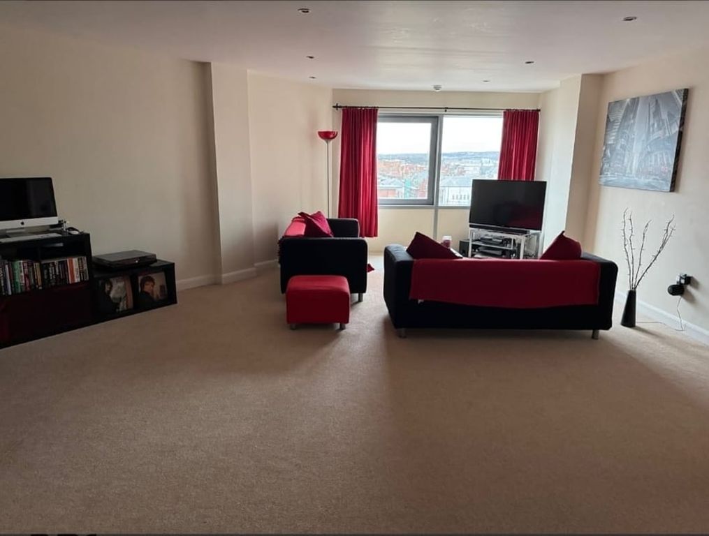 Property photo 1 of 5
