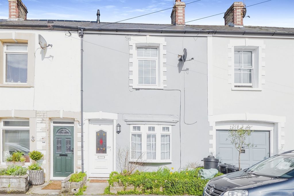 Property photo 1 of 14 Image