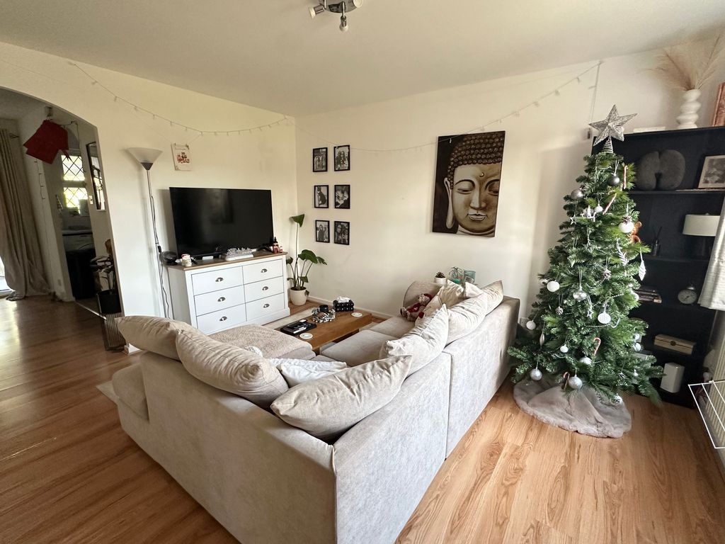 Property photo 2 of 10 Img_5113