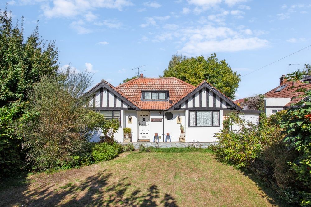 Property photo 1 of 23
