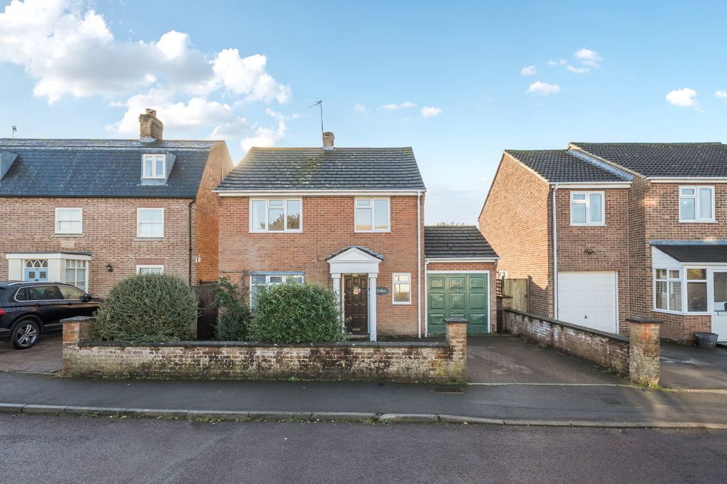 Property photo 1 of 13