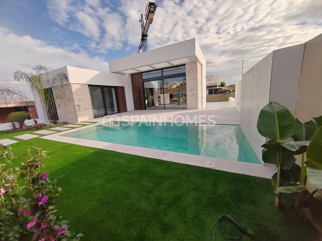 Property photo 1 of 75