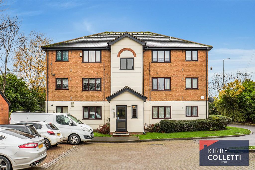 Property photo 1 of 9