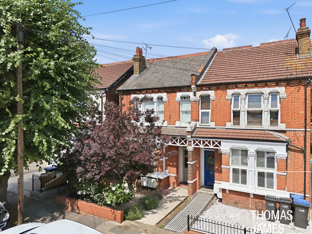 Property photo 2 of 24