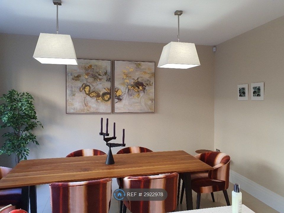 Property photo 3 of 31 Kitchen/Dining Room