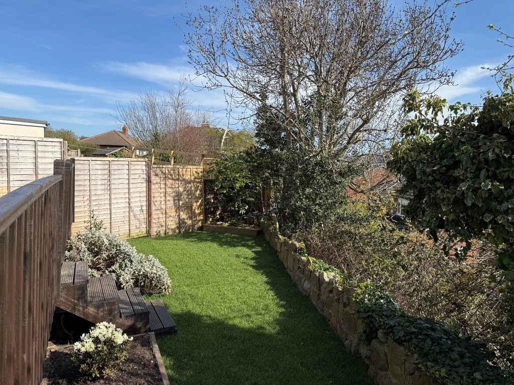 Property photo 3 of 18 Garden 1.Jpg