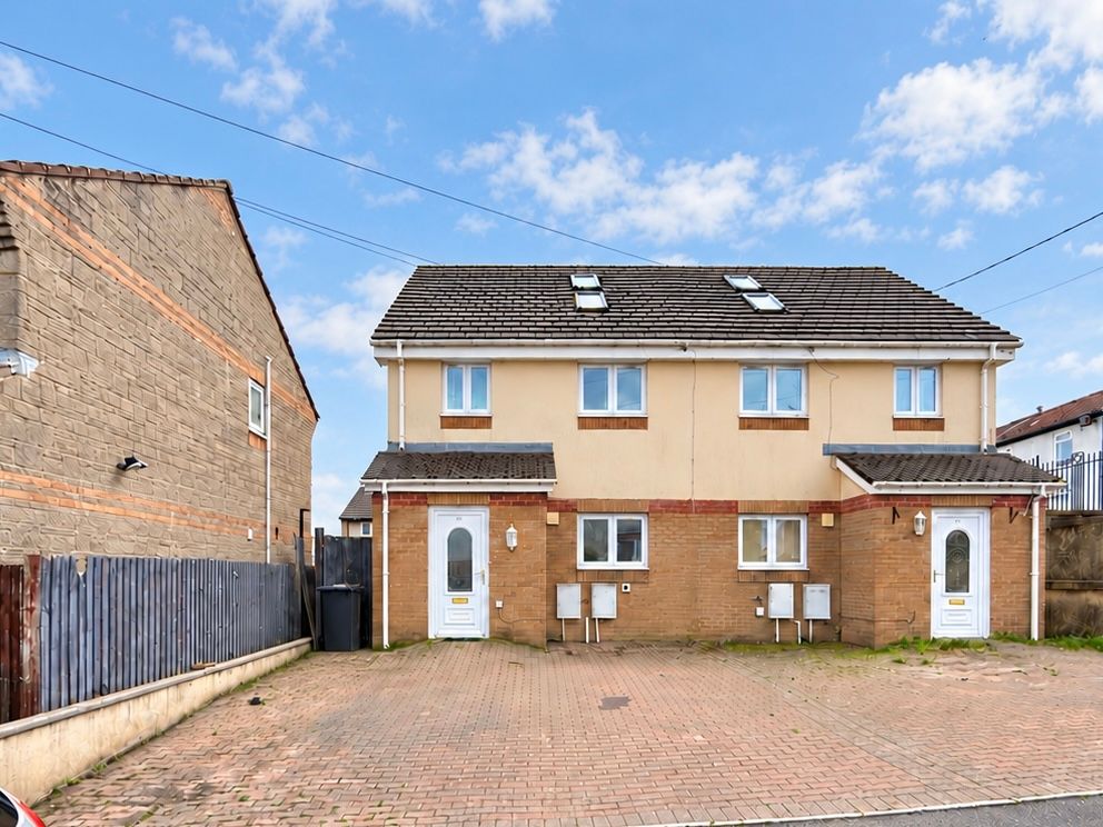 Property photo 1 of 15 2C9A1531-3D30-431C-8133-A9D411CC1D17.Jpeg