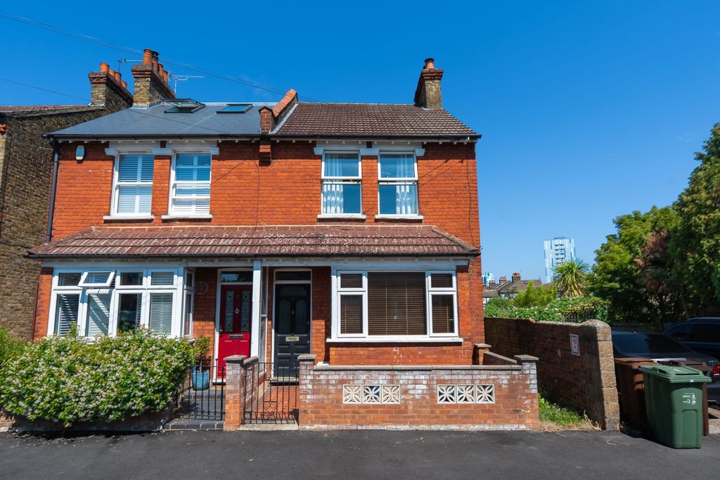 Property photo 1 of 14