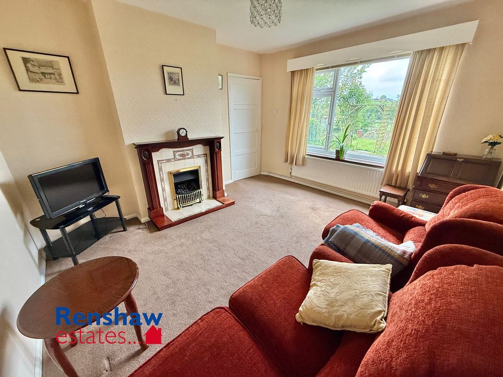 Property photo 2 of 16 L (1)