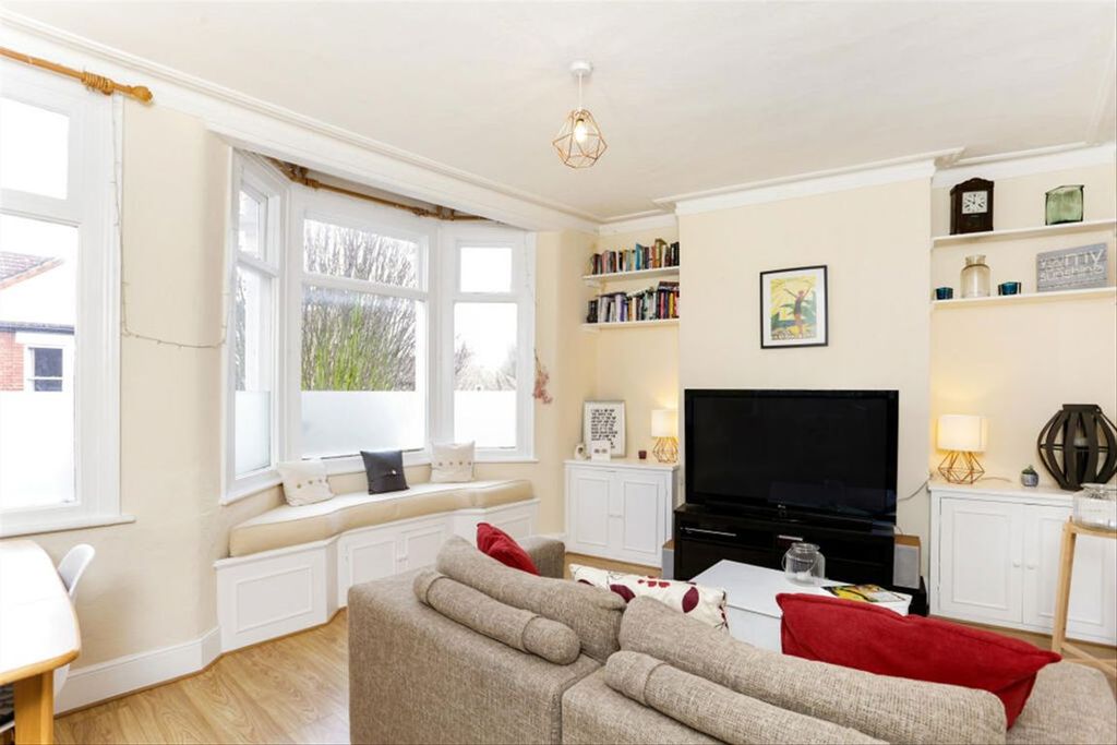 Property photo 2 of 5