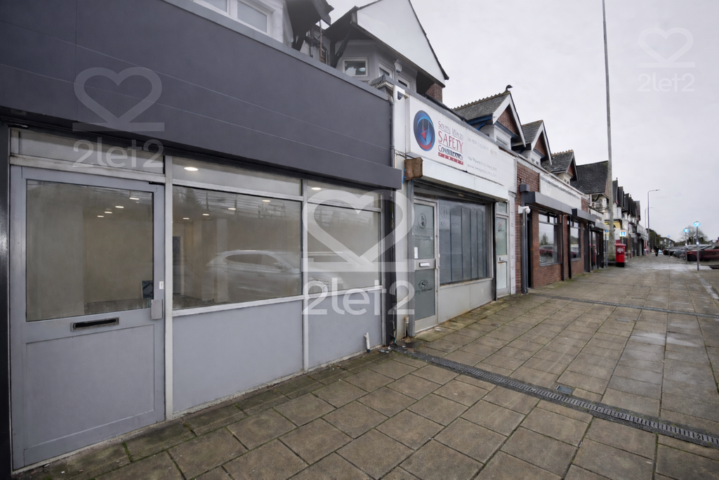 Property photo 3 of 13 Photo 4