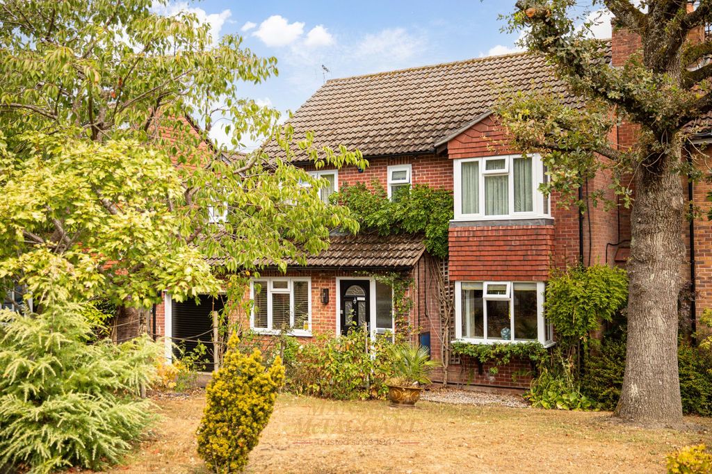 Property photo 1 of 36