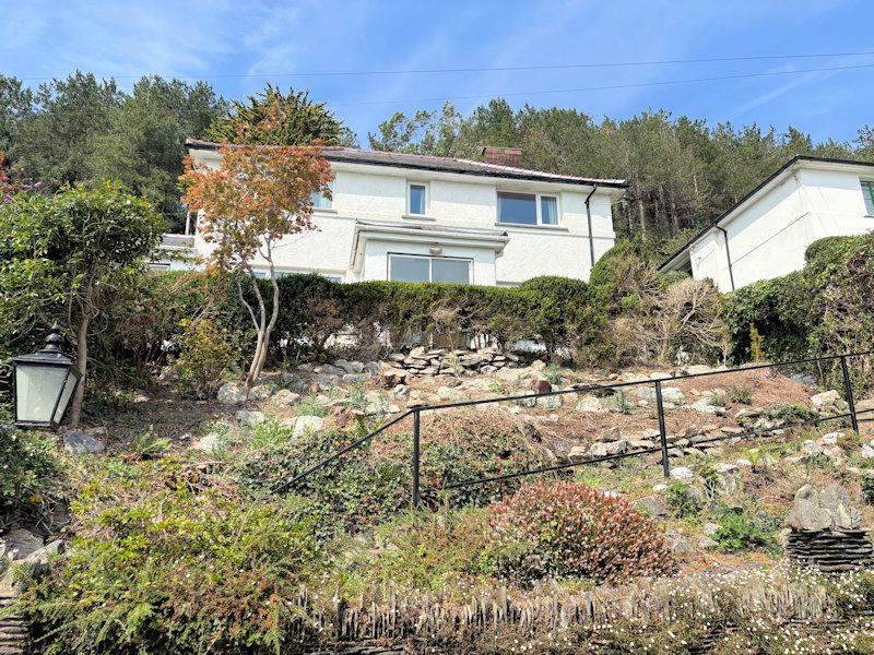 Property photo 3 of 40